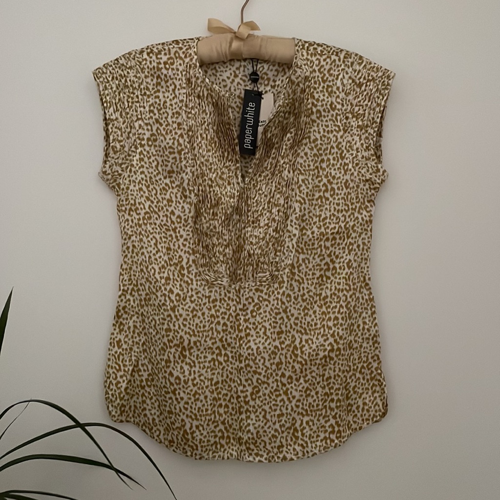 Paperwhite Top